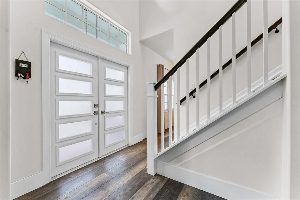 Photo of 230 Blackbird Lane
