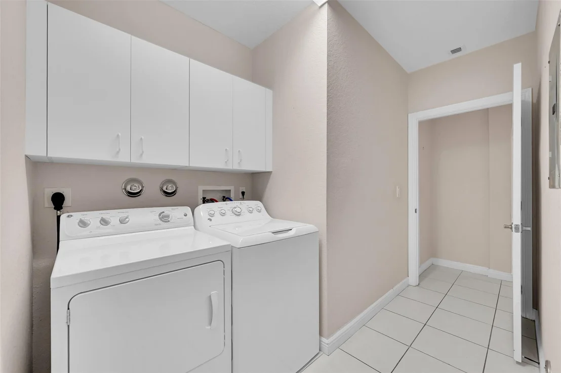 Photo of Unit 101 at 7943 Exeter Circle
