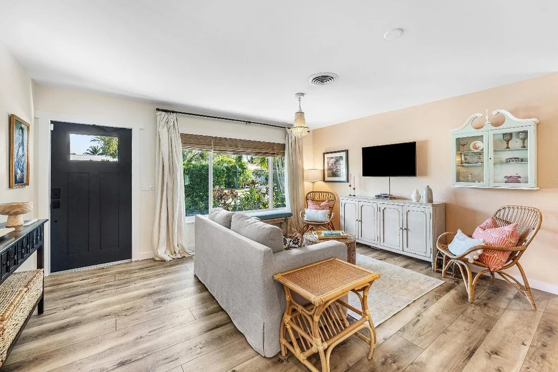 Photo of 514 N Dover Road
