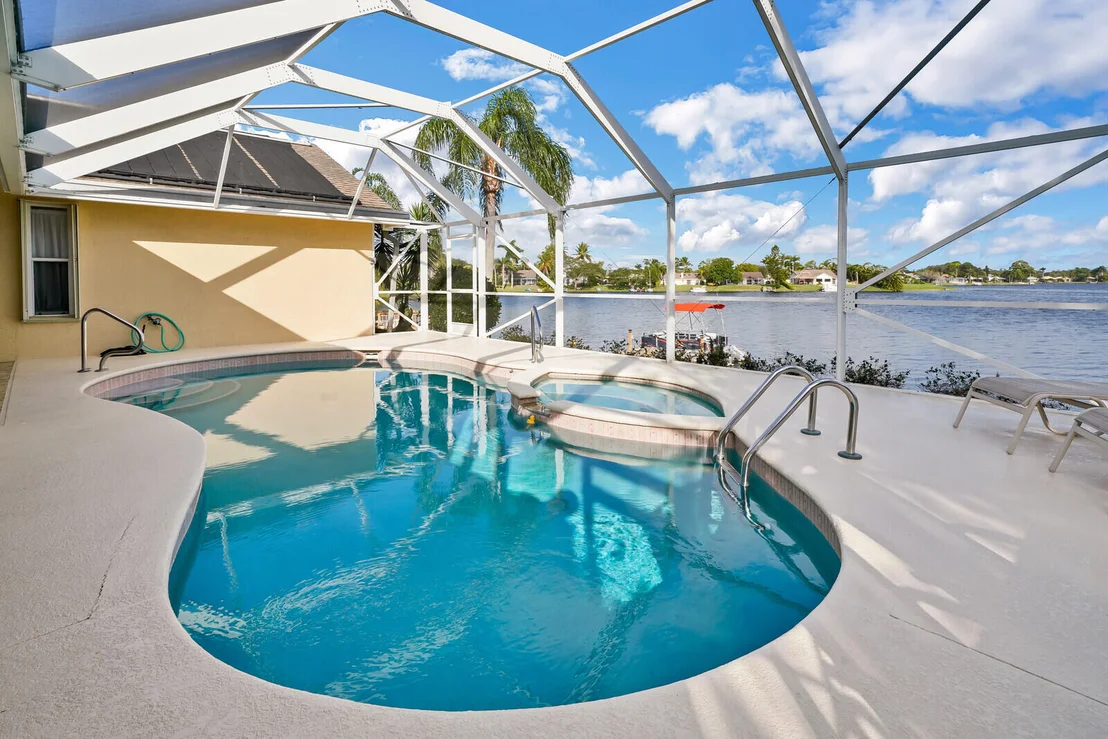 Photo of 12871 Upper Cove Drive