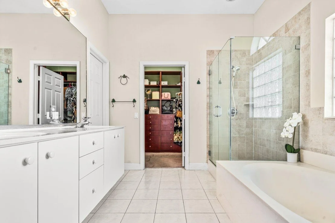 Photo of 5255 NW 95th Avenue
