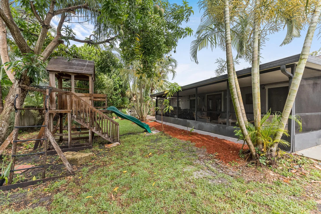 Photo of 56 W Rubber Tree Drive