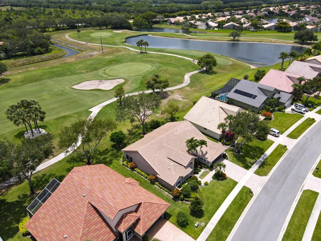 Photo of 6892 Grenelefe Road