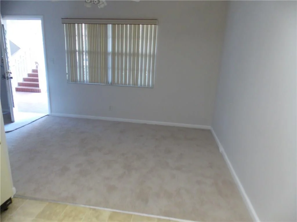 Photo of Unit F1 at 1904 Bermuda Circle