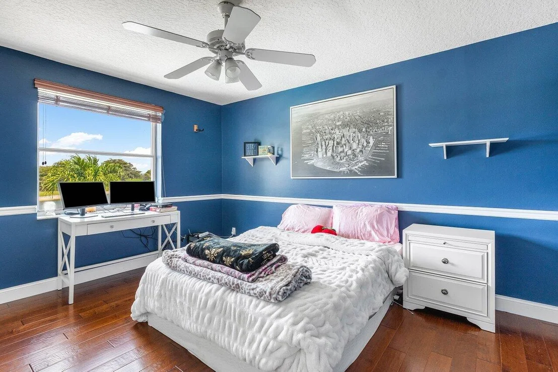Photo of 21281 Waycross Drive