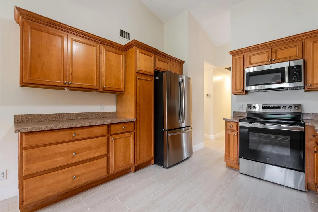 Photo of 8686 Eagle Run Drive