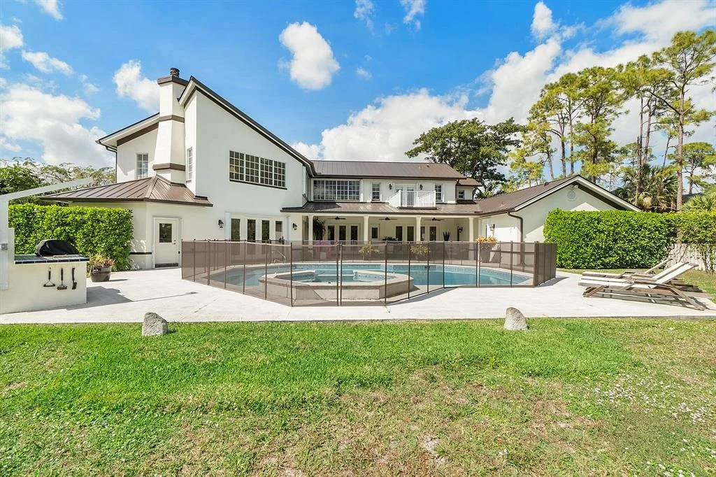 Photo of 13638 Greentree Trail