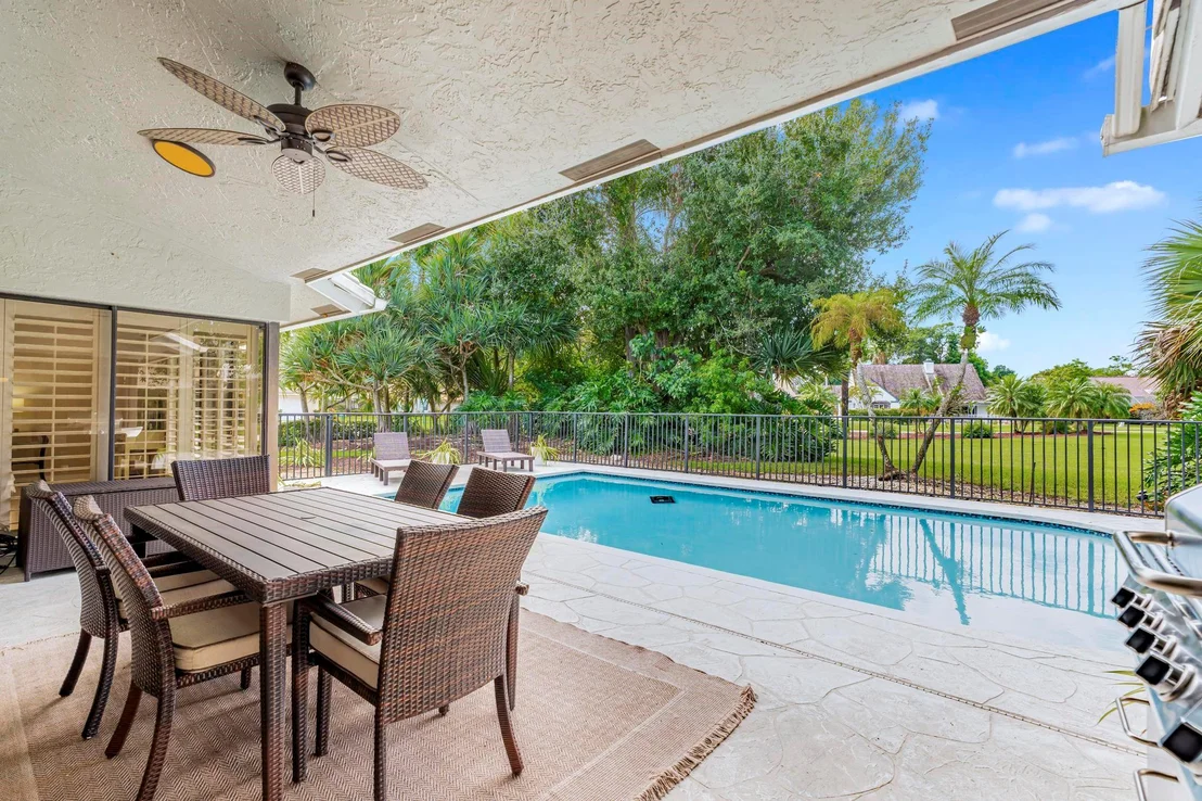 Photo of 10180 Silver Lake Drive