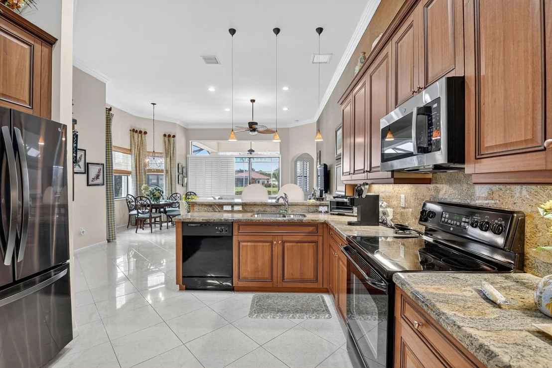 Photo of 9177 Isles Cay Drive