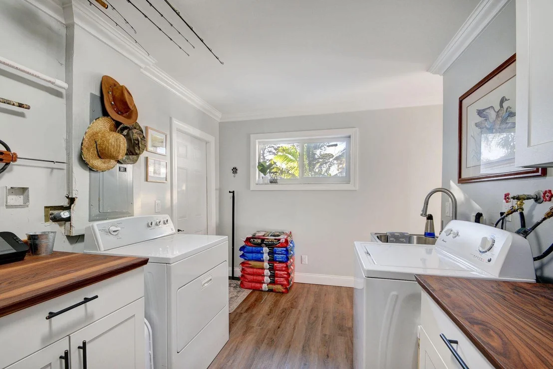 Photo of 7665 3rd Terrace