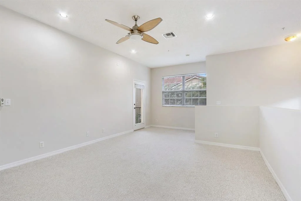Photo of Unit H at 107 Lighthouse Circle