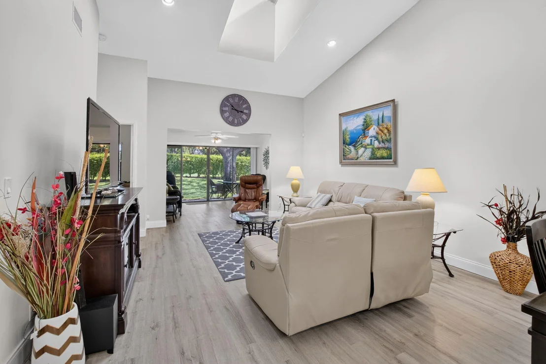 Photo of 8347 Springlake Drive