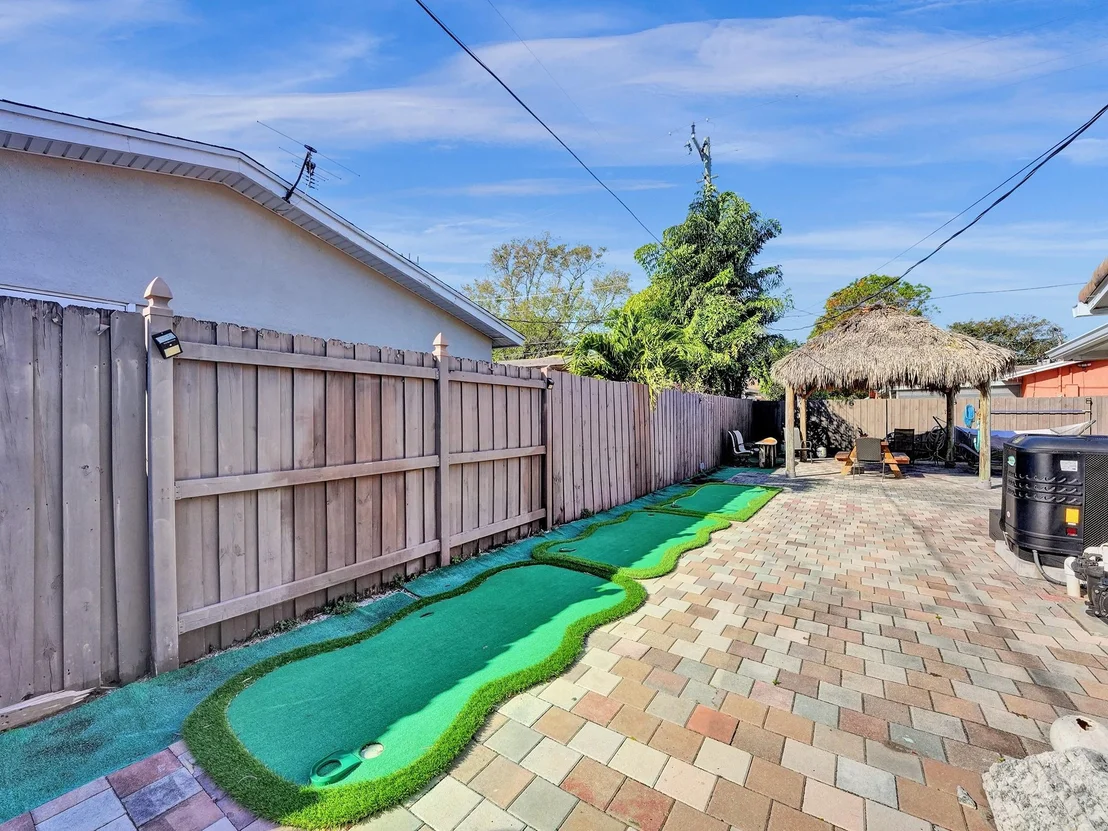 Photo of 1301 SE 2nd Terrace
