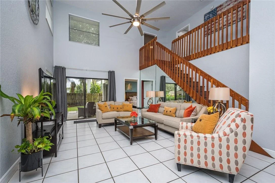 Photo of 597 Lakeside Circle