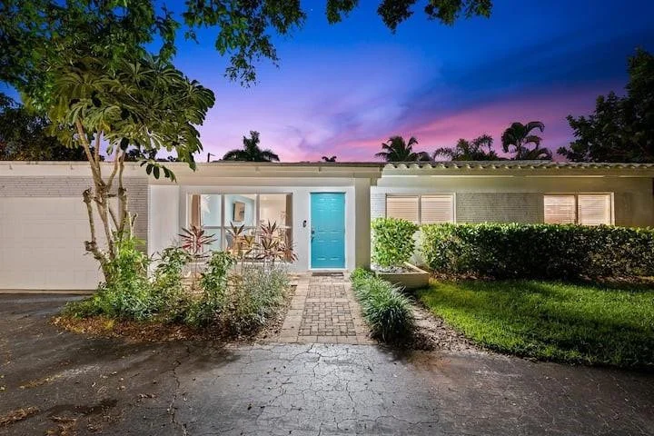 Photo of 1949 Windward Drive