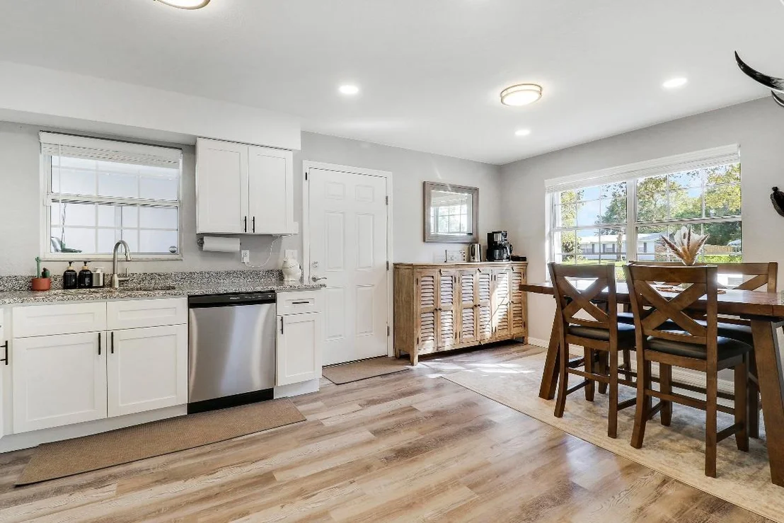 Photo of 1002 NW 7th Street