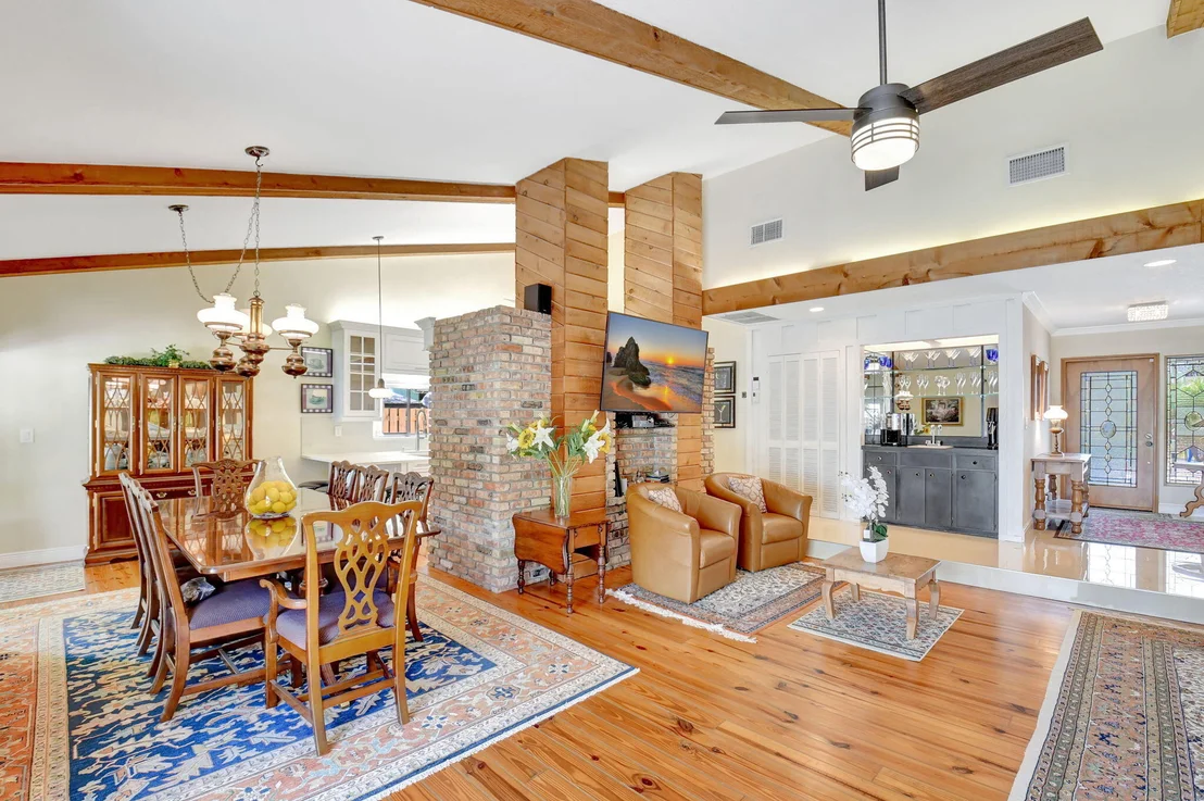 Photo of 147 Oregon Lane