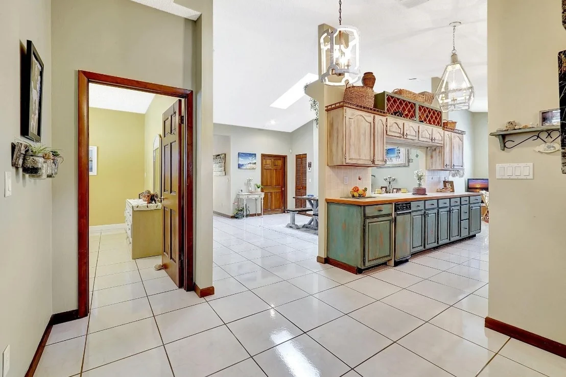 Photo of 419 SE 6th Street