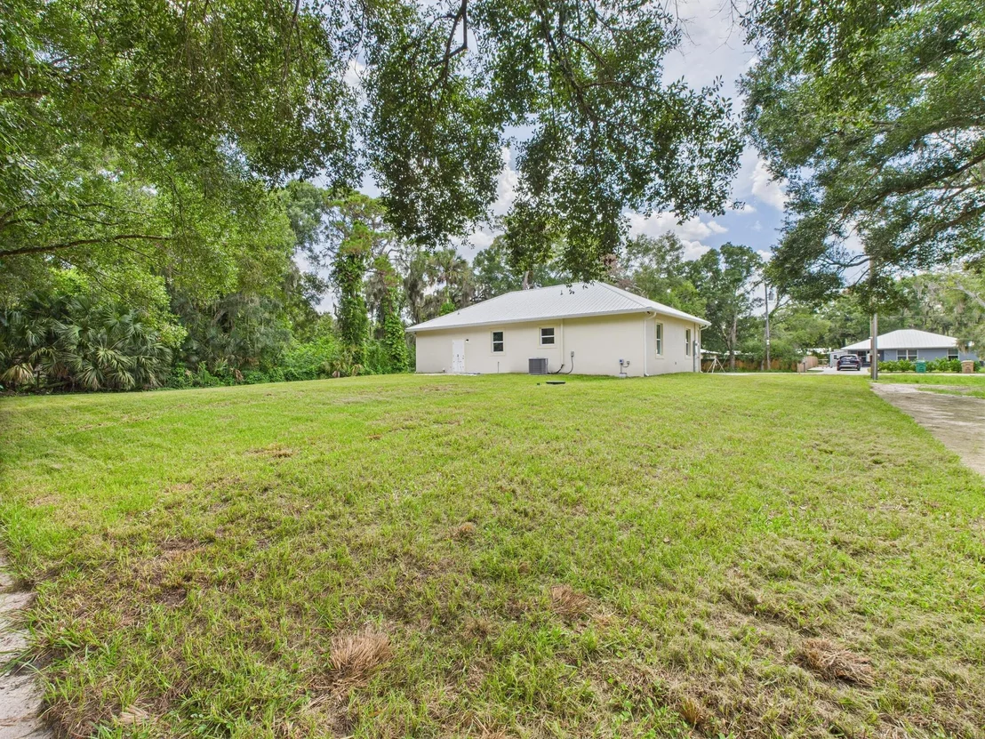 Photo of 626 SE 13th Avenue