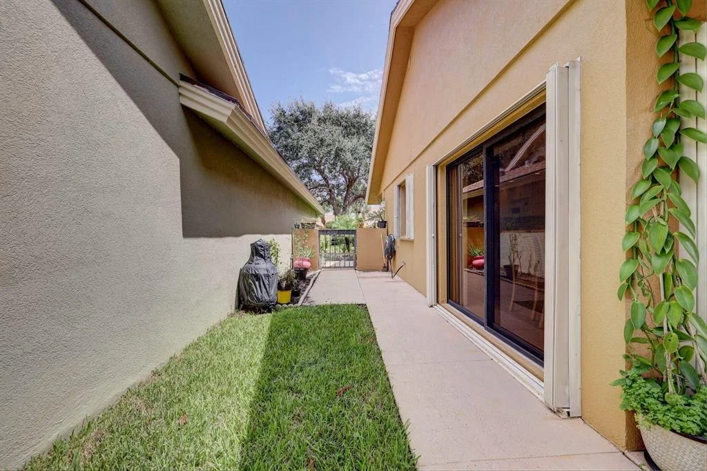 Photo of 166 Seashore Drive