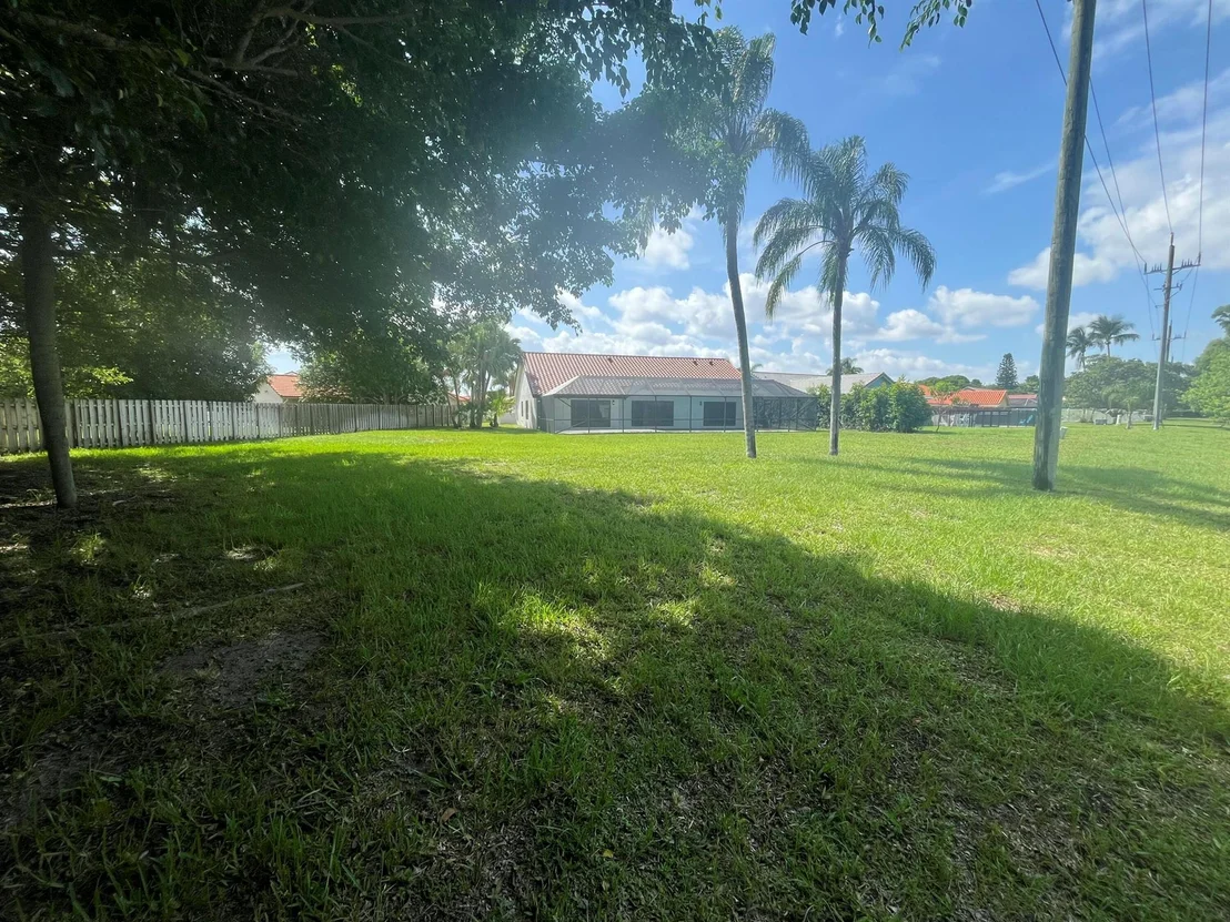 Photo of 6052 Sunberry Circle