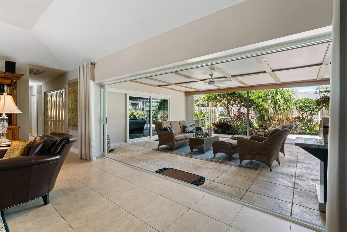 Photo of 230 Fairway W
