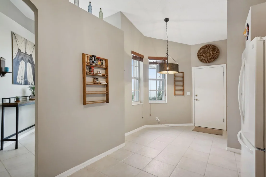 Photo of 15293 Ixora Road