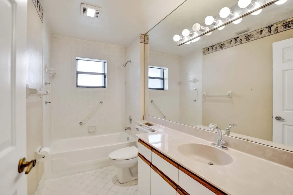 Photo of 4947 Boxwood Circle