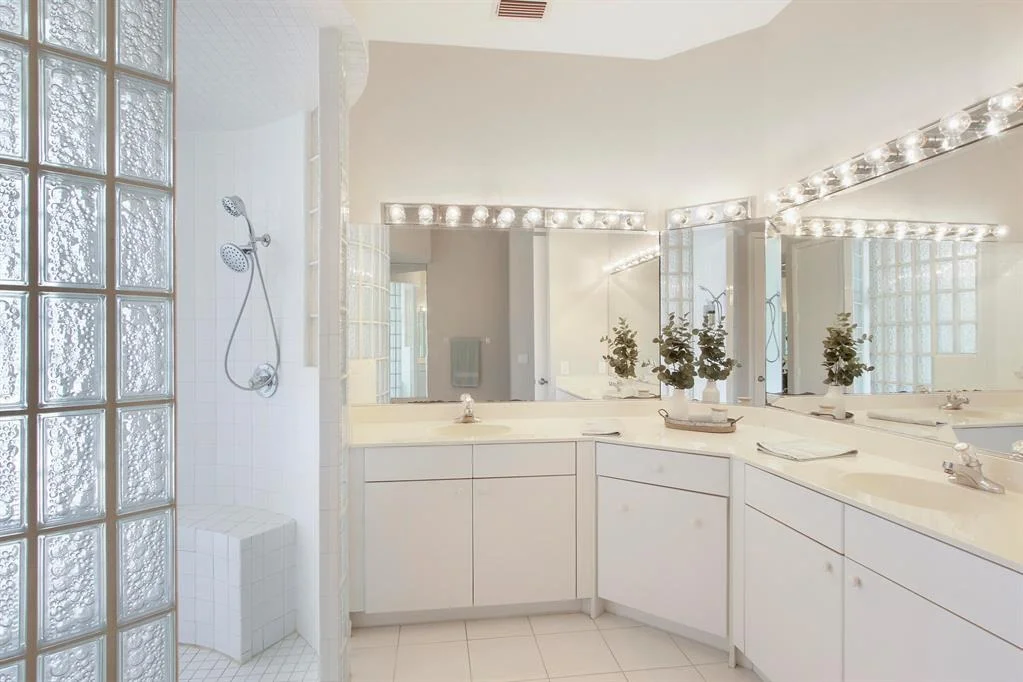Photo of 3903 Promenade Way