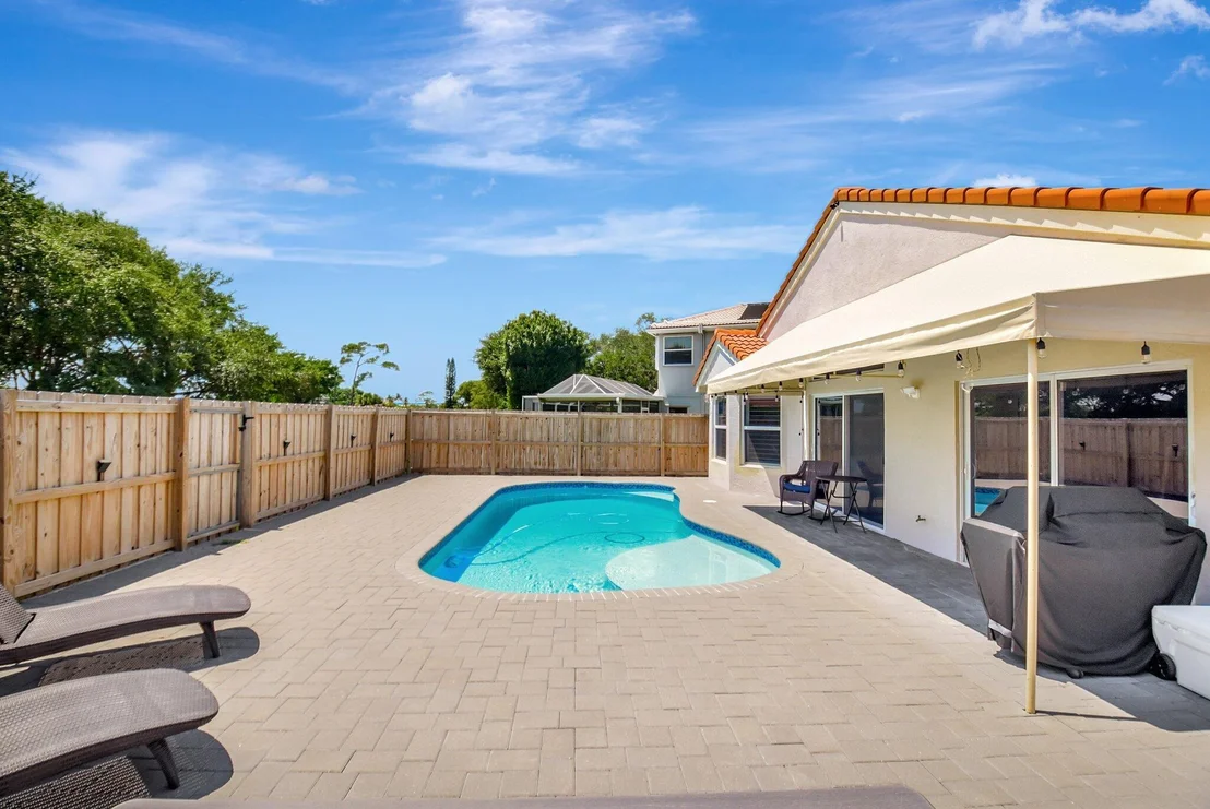 Photo of 8211 White Rock Circle