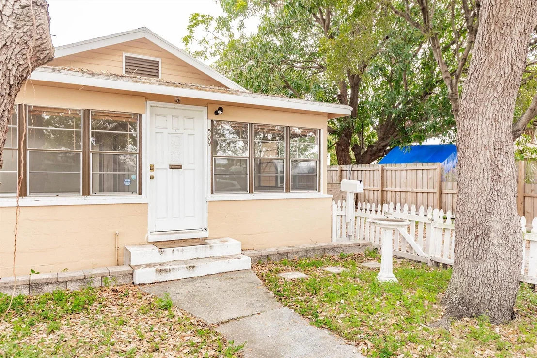 Photo of 509 Putnam Road