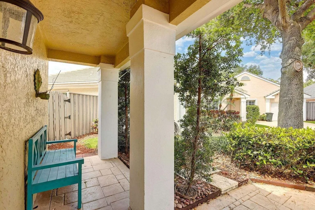 Photo of 11 Commanders Drive