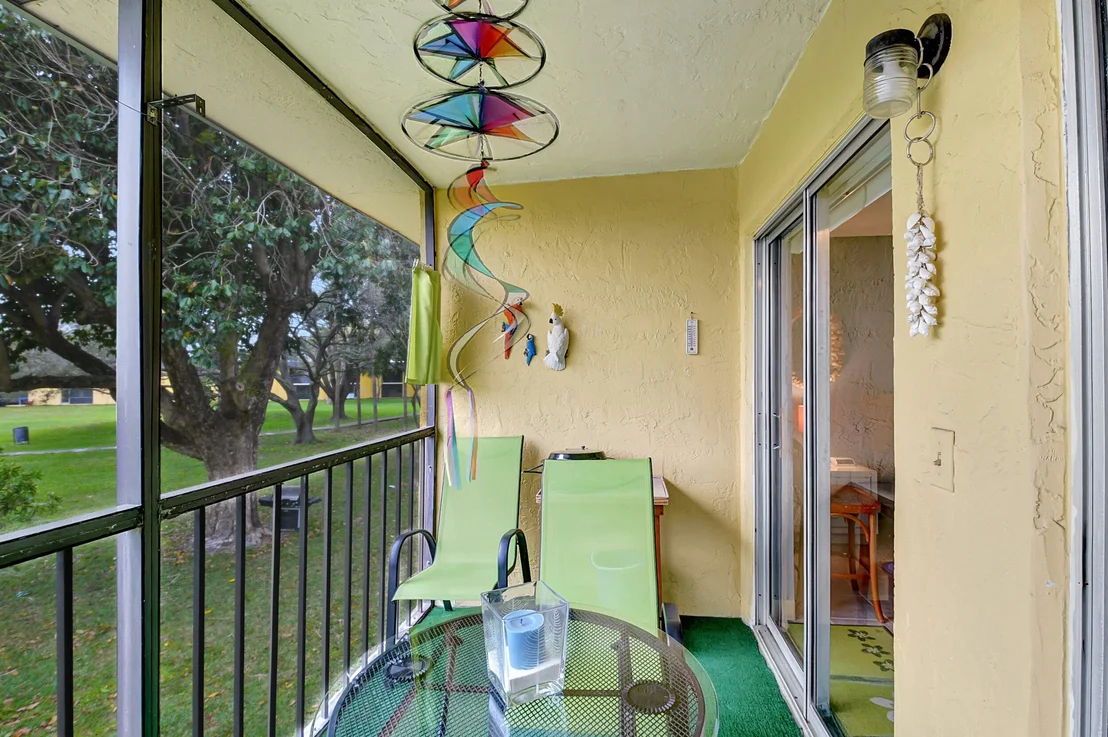 Photo of Unit 512 at 512 Meadows Circle