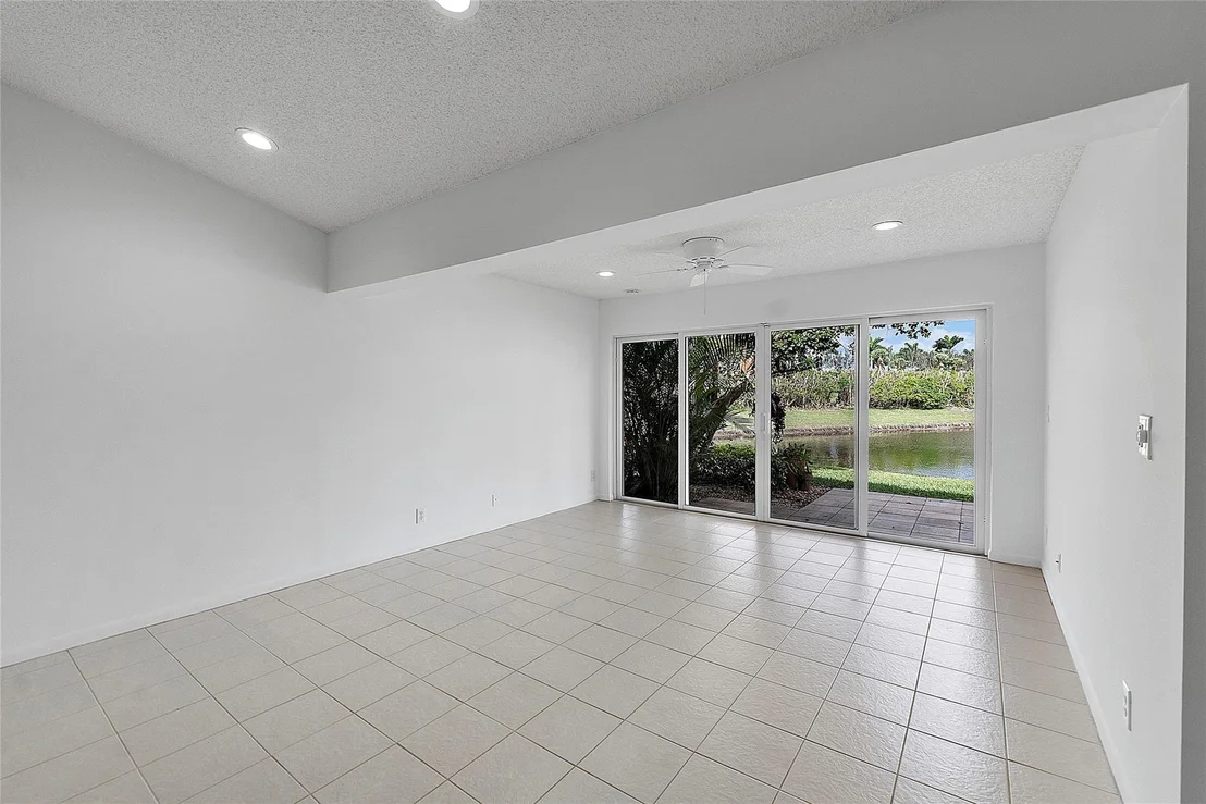 Photo of Unit 0 at 7915 Coral Pointe Drive