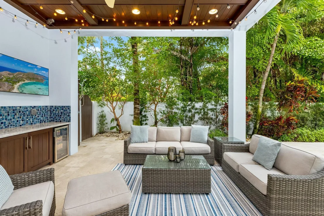 Photo of 970 Lago Mar Lane