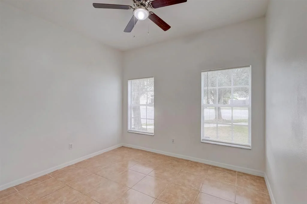 Photo of 610 Maple Point Drive
