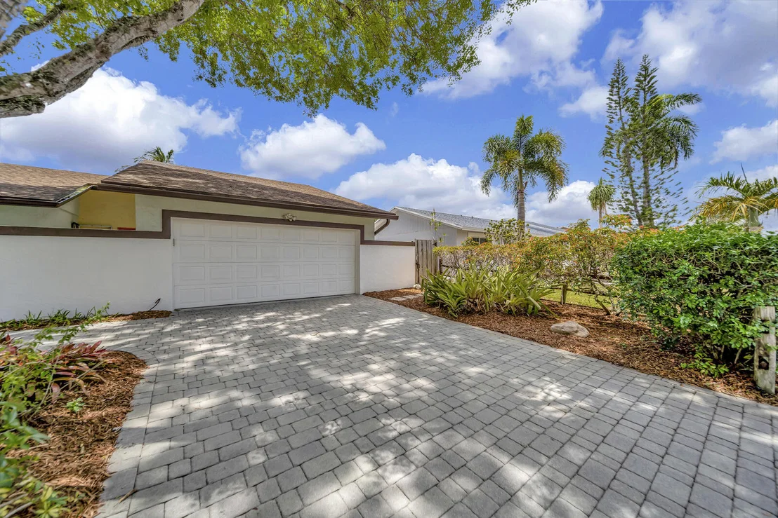 Photo of 9152 Affirmed Lane