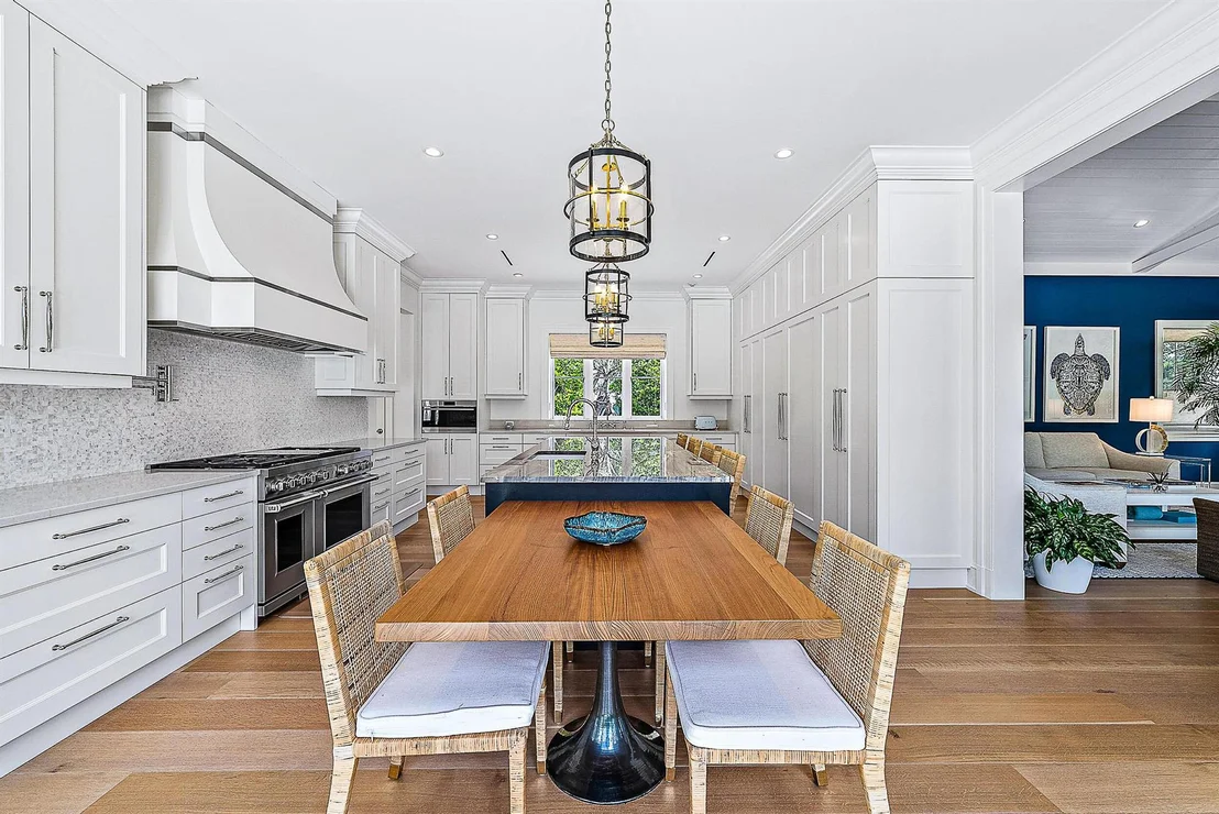 Photo of 145 Commodore Drive