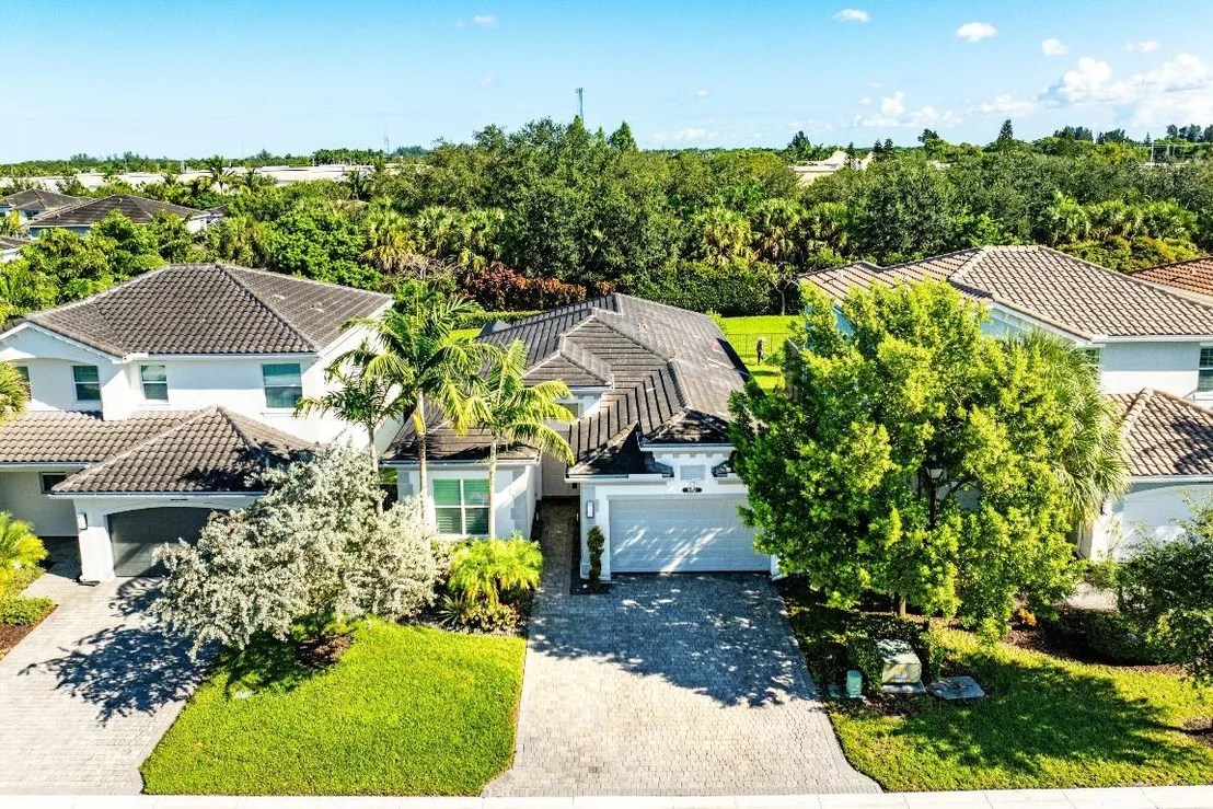 Photo of 9651 Eagle River Road