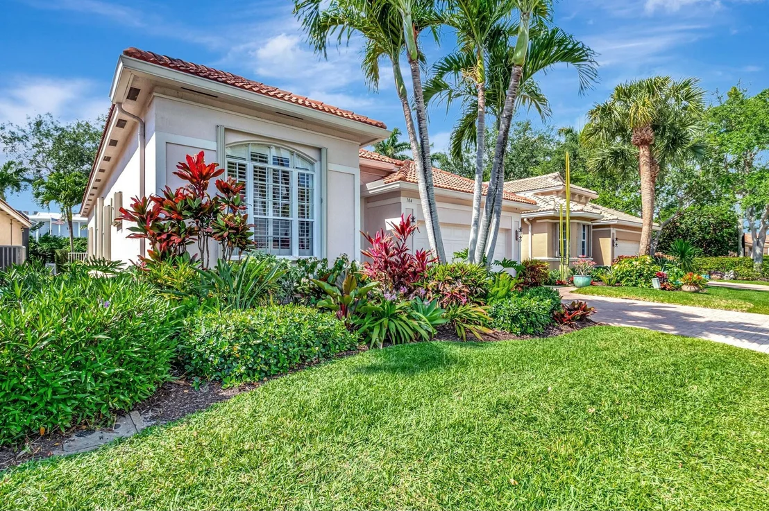 Photo of 104 Palm Circle