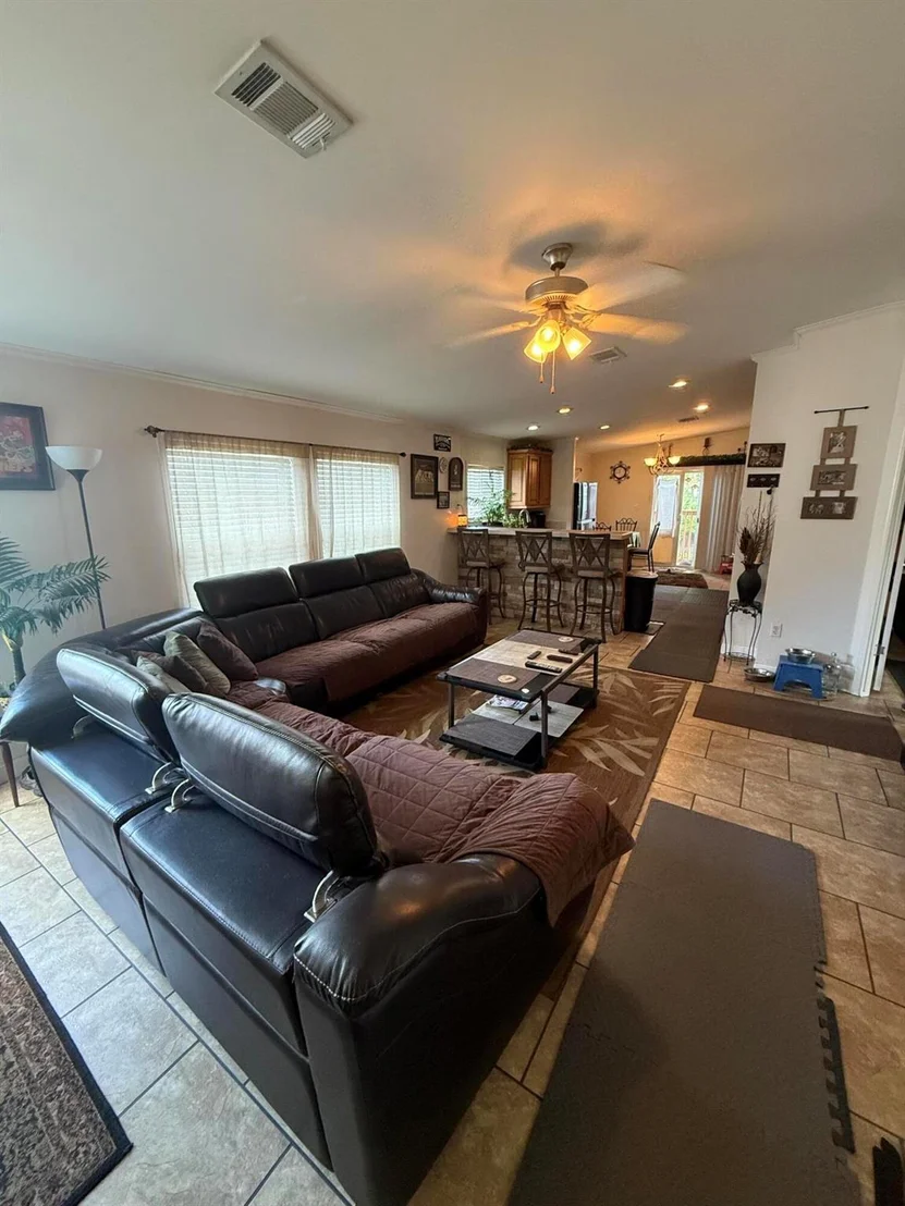 Photo of 22868 Sailfish Road