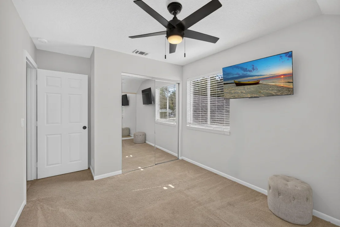 Photo of 18371 Flagship Circle