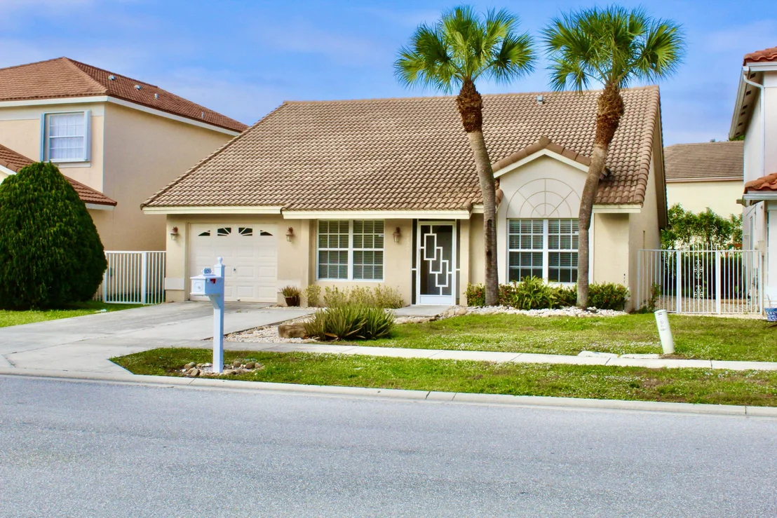 Photo of 18291 Clear Brook Circle