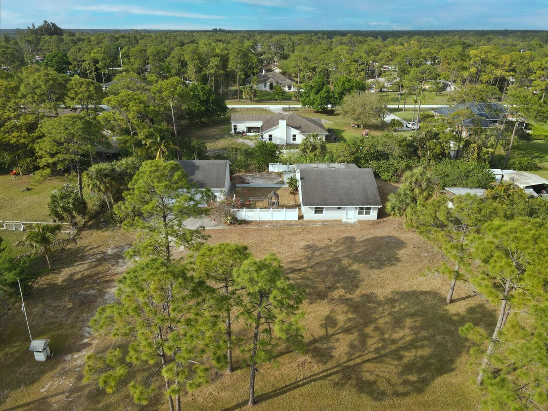 Photo of 17851 68th Street N