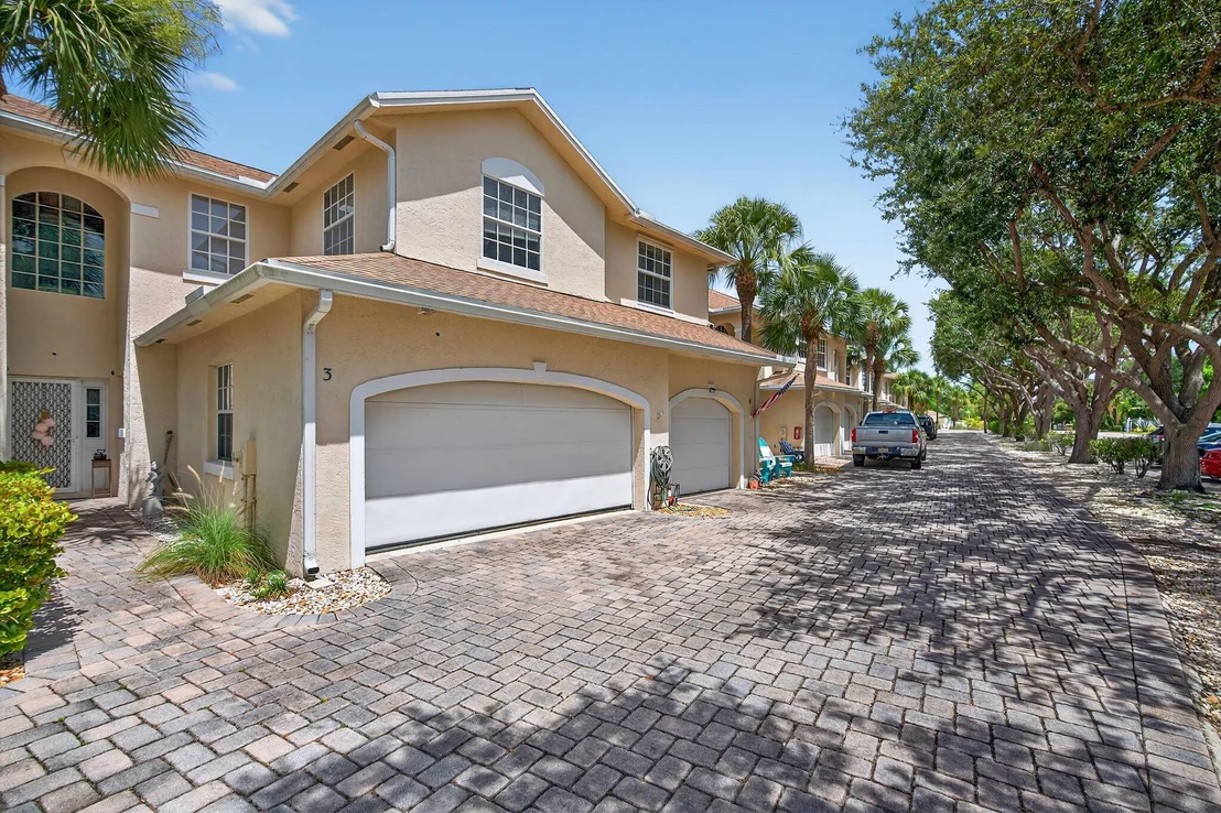 Photo of Unit 3 at 479 Tequesta Drive