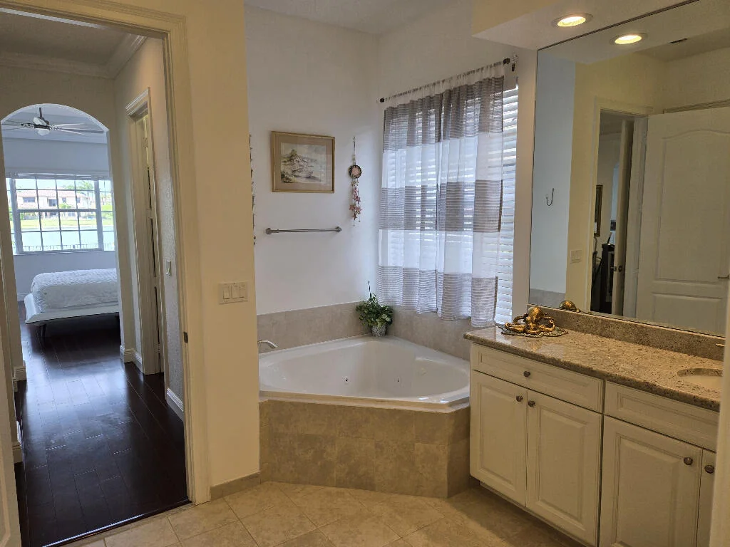 Photo of 10311 Peninsula Place