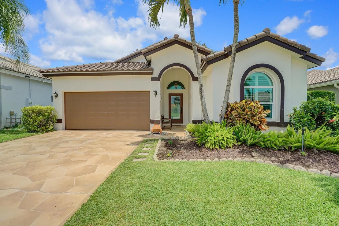Photo of 3565 Old Lighthouse Circle
