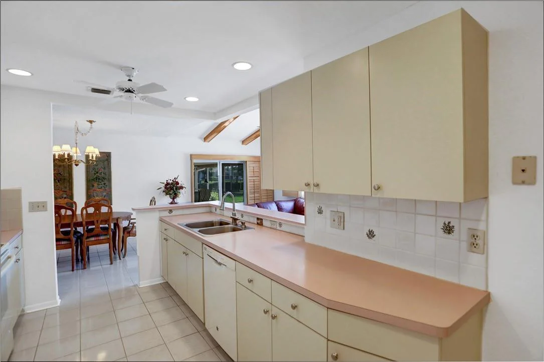 Photo of 1300 Cormorant Road