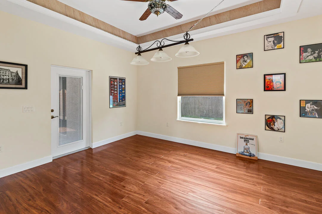 Photo of 2774 Gentile Road