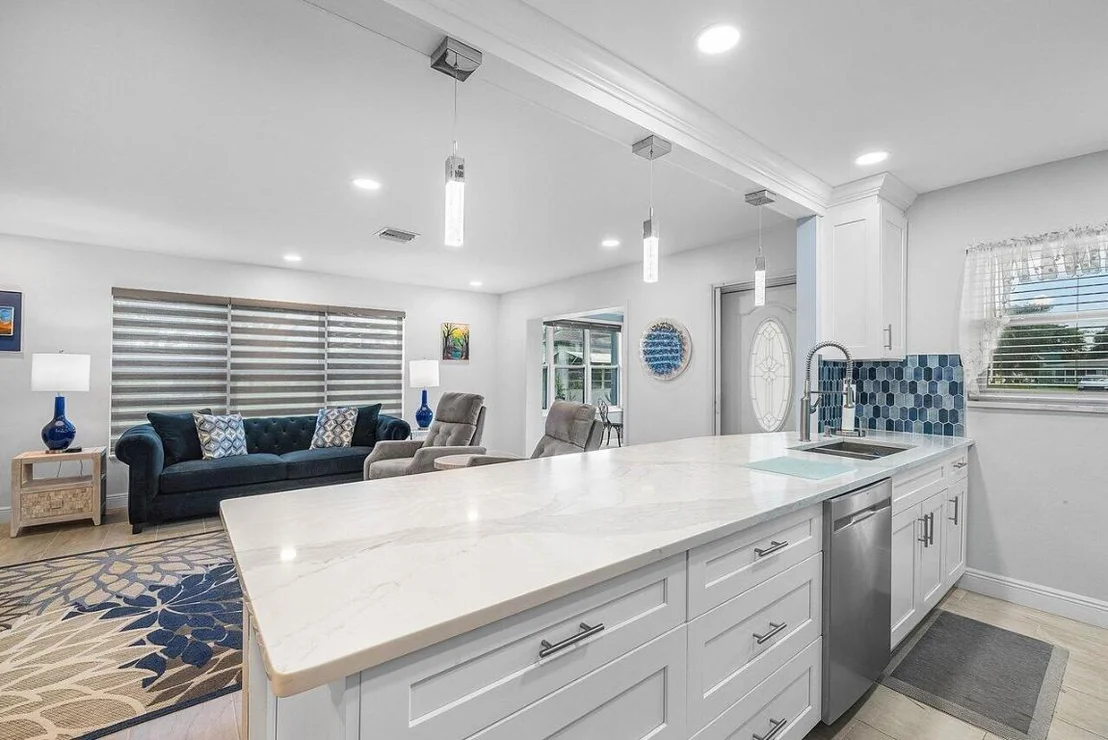 Photo of Unit D at 437 High Point Boulevard